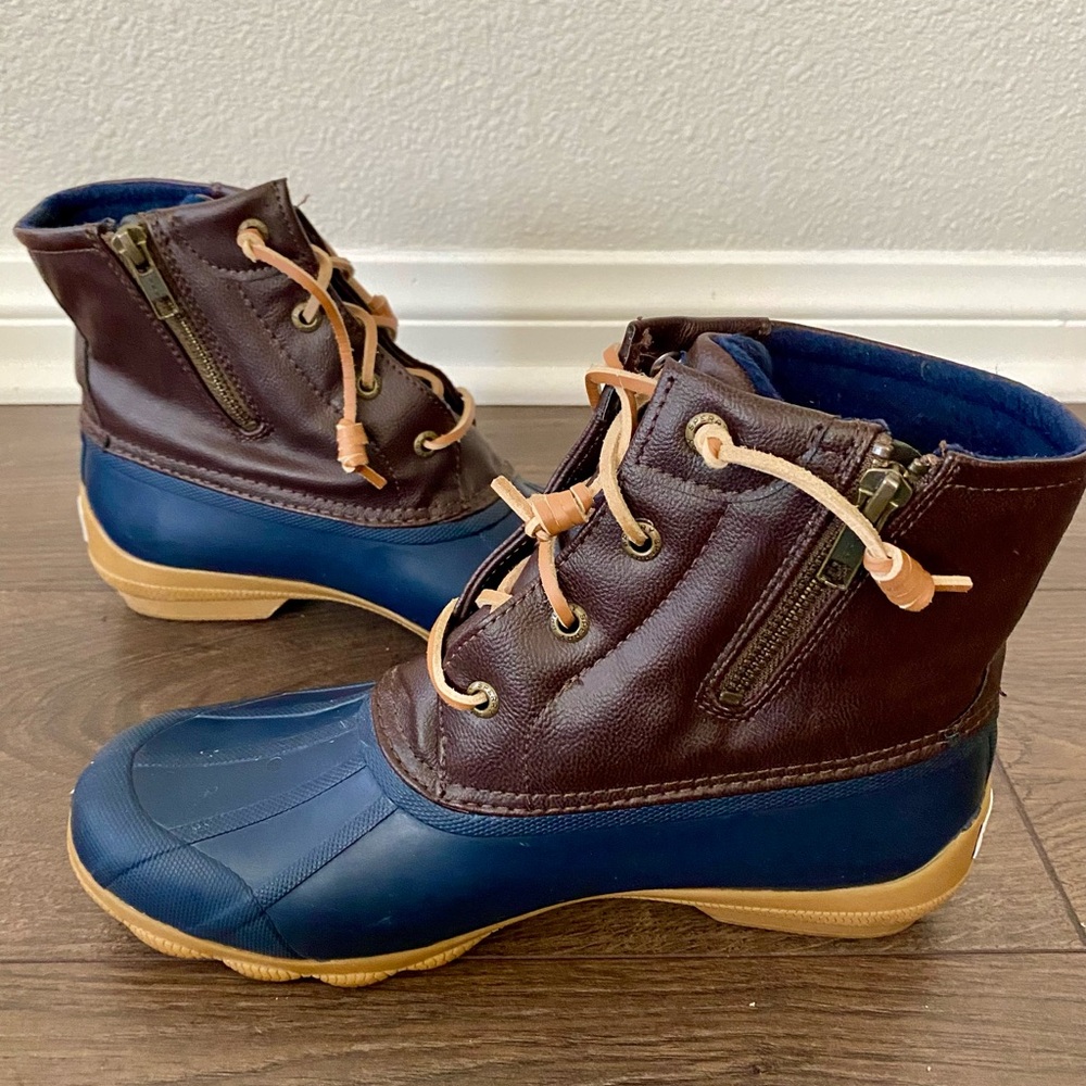 Sperry Women’s Brown and Navy Duck Boots